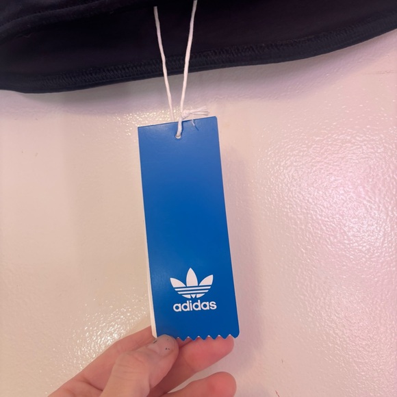 Adidas Black and White Top - Picture 2 of 3